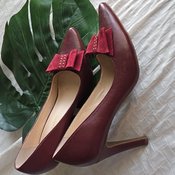 Franco Sarto Elegant Burgundy Heels with Bow Accent Corpcore Business Casual - Picture 1 of 6